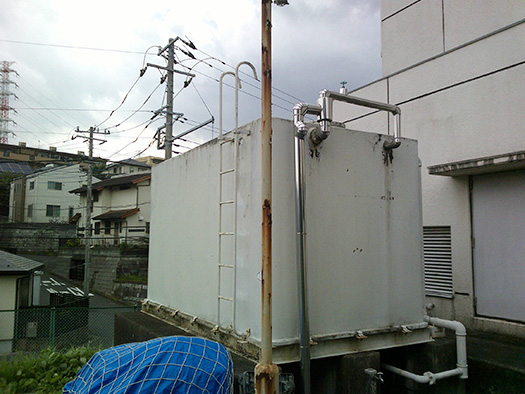 受水槽塗装工事1